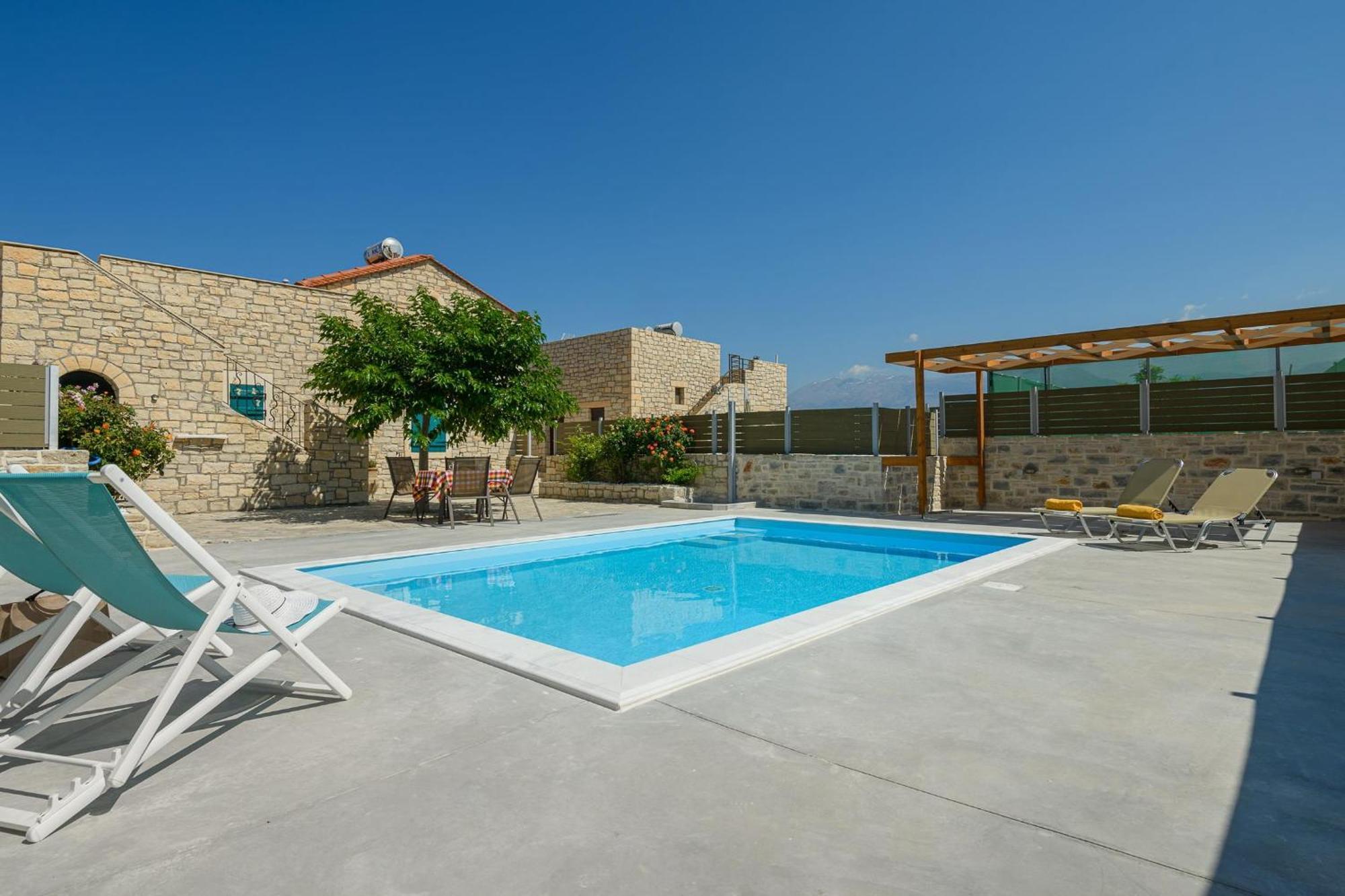 Orelia Cretan Deluxe Apartments カミラリ エクステリア 写真