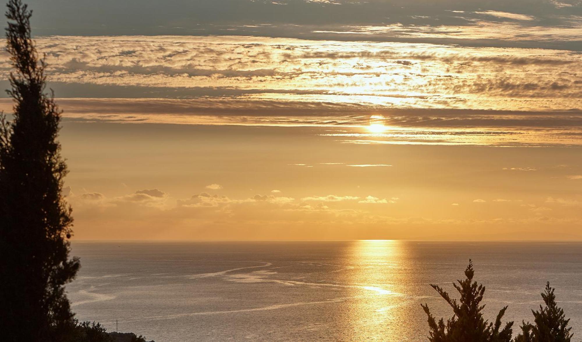 Orelia Cretan Deluxe Apartments カミラリ エクステリア 写真