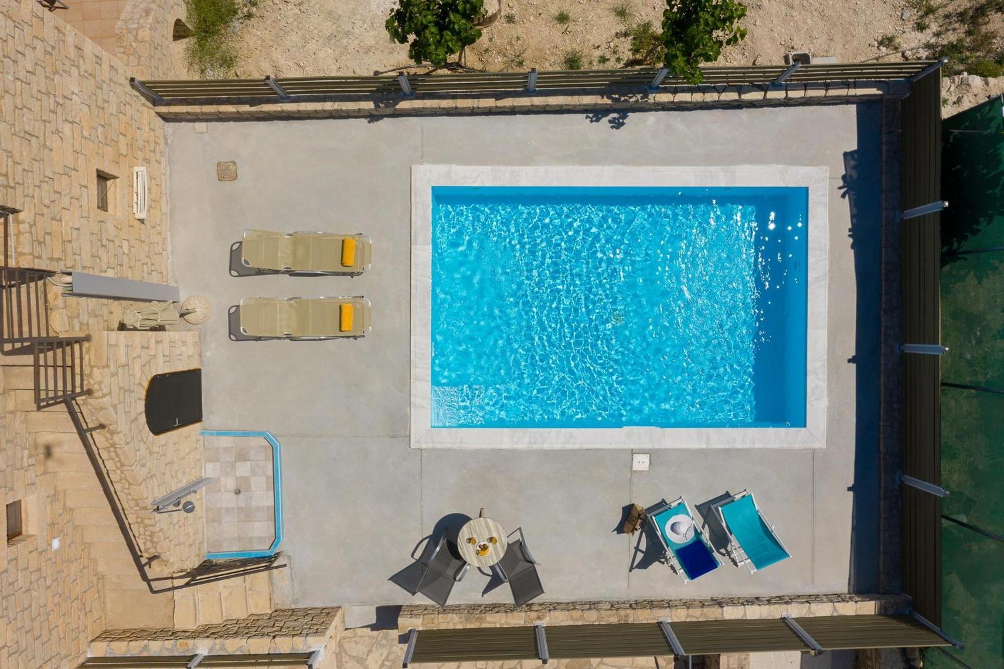 Orelia Cretan Deluxe Apartments カミラリ エクステリア 写真