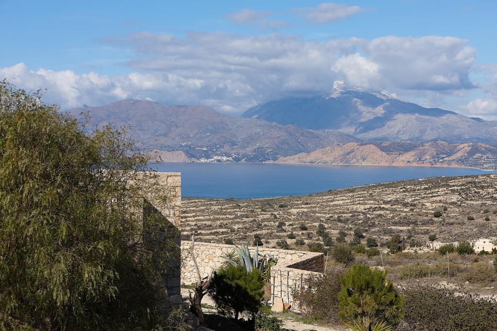 Orelia Cretan Deluxe Apartments カミラリ エクステリア 写真