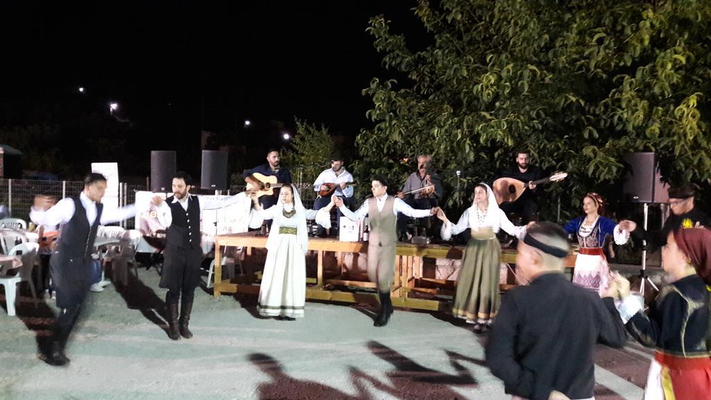 Orelia Cretan Deluxe Apartments カミラリ エクステリア 写真